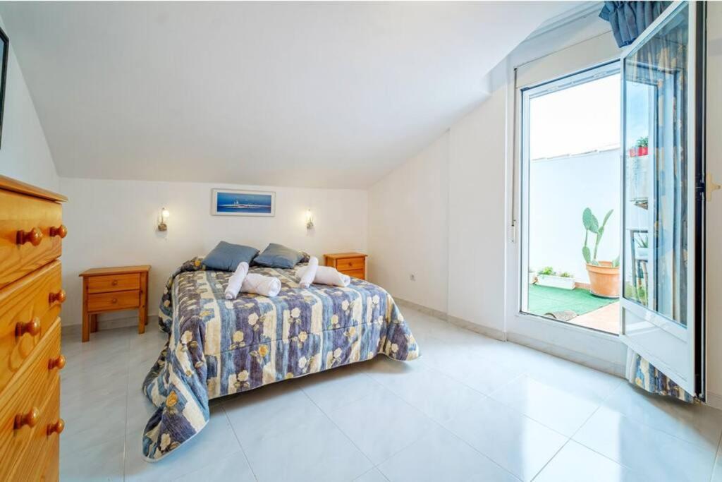 Ronda Colon. Javea Ideal Familias Esterno foto